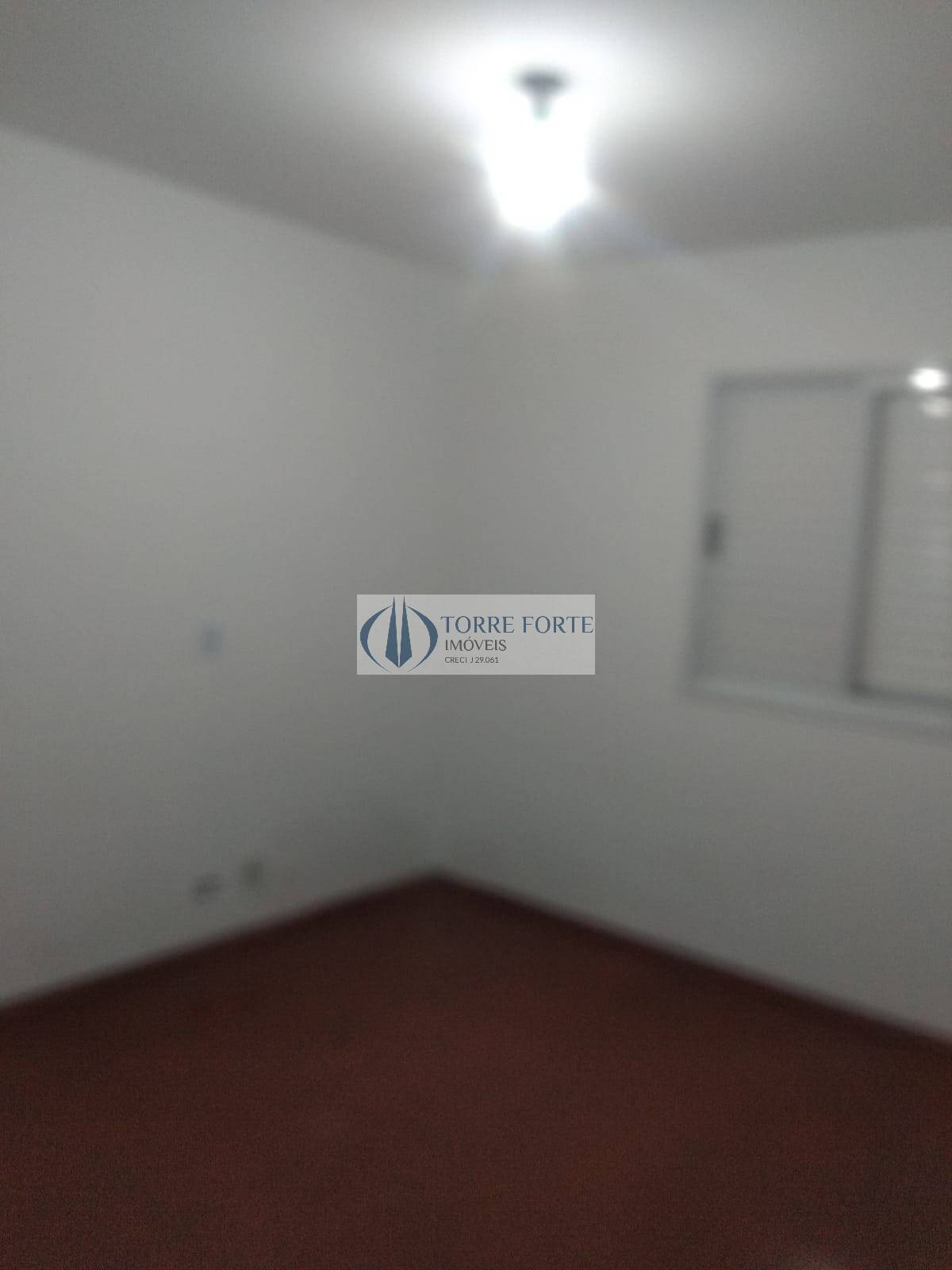 Apartamento à venda com 3 quartos, 73m² - Foto 4