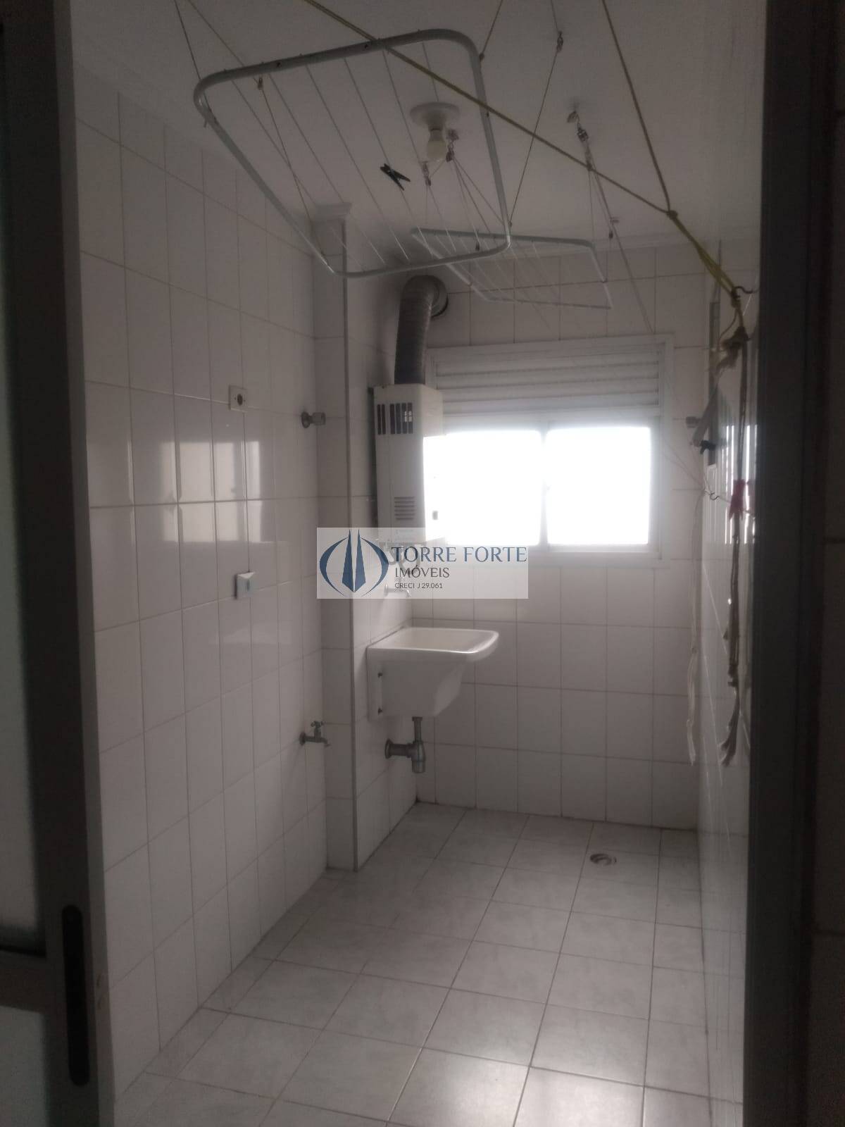 Apartamento à venda com 3 quartos, 73m² - Foto 11