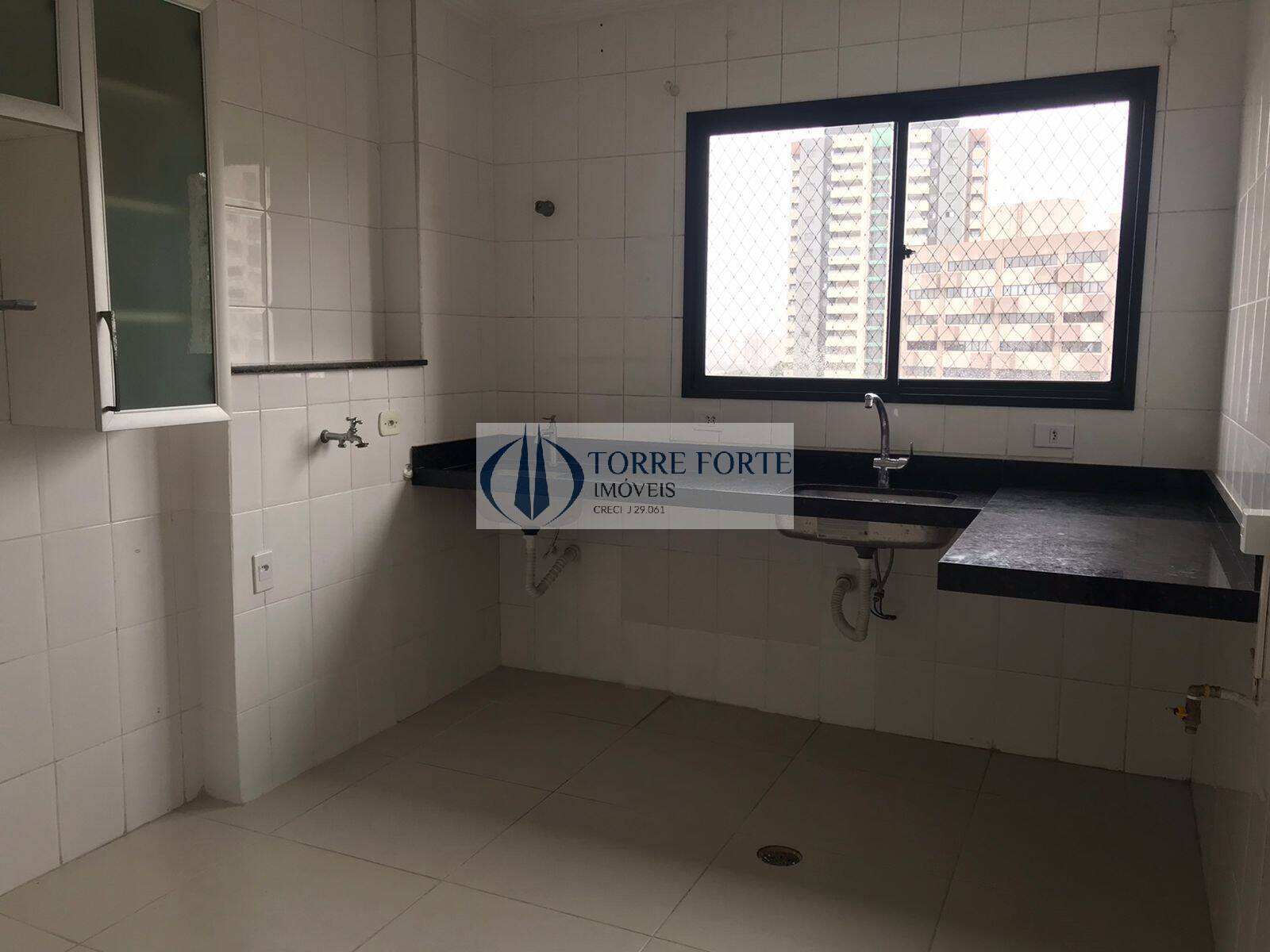 Apartamento à venda com 3 quartos, 80m² - Foto 6