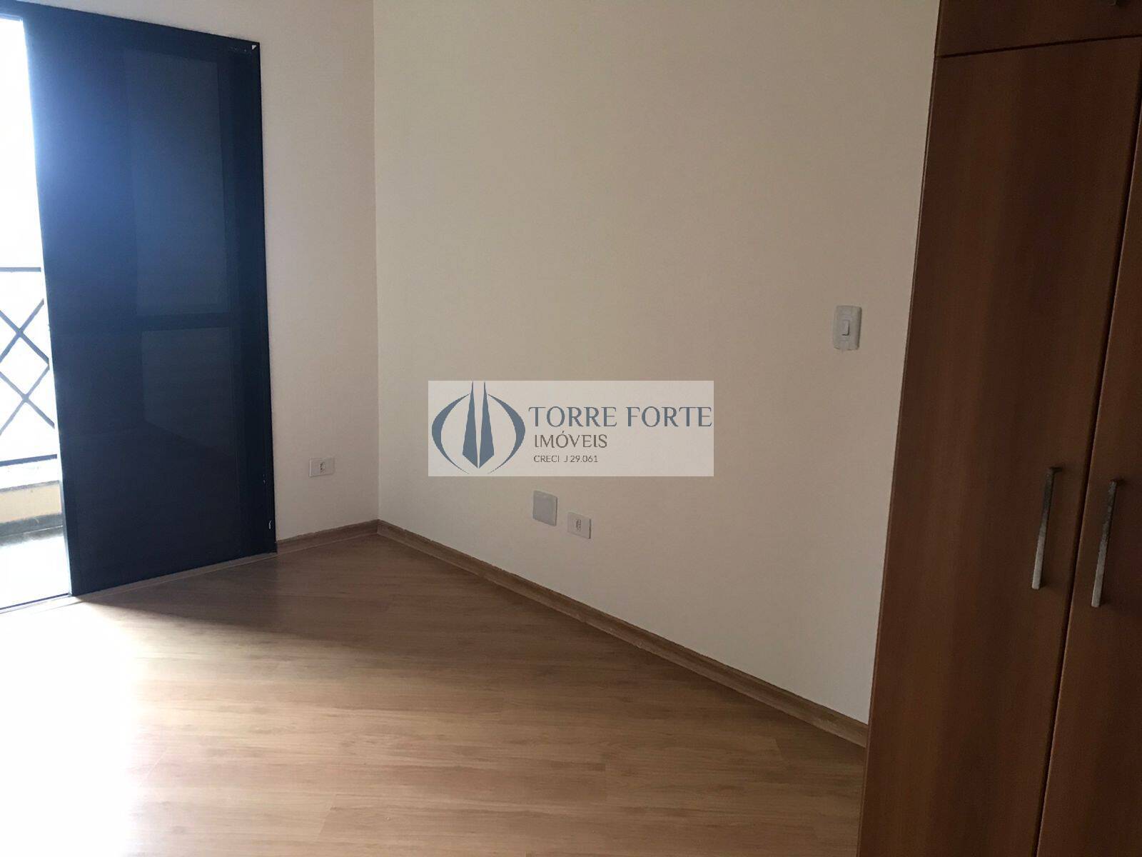 Apartamento à venda com 3 quartos, 80m² - Foto 12