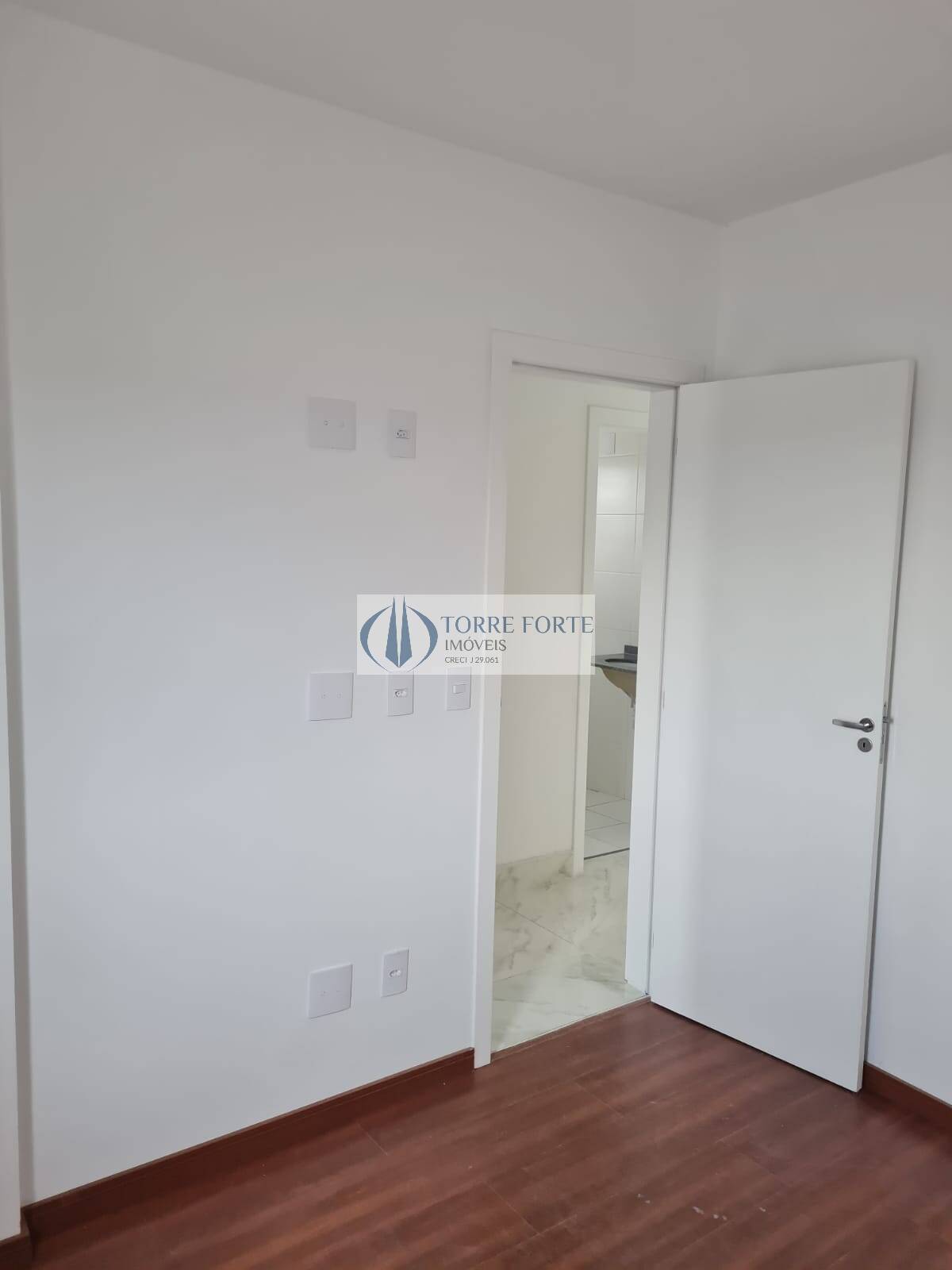 Apartamento à venda com 2 quartos, 57m² - Foto 10