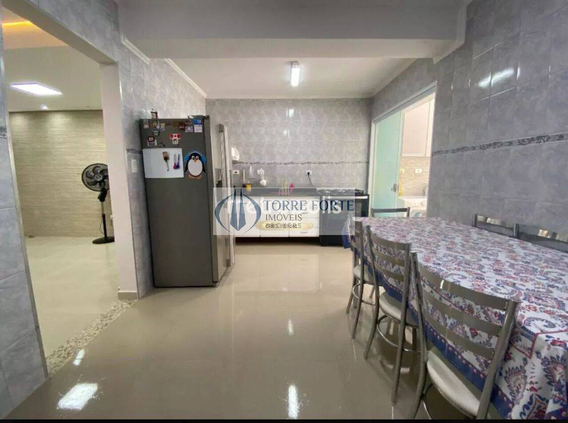 Casa à venda com 3 quartos, 170m² - Foto 13