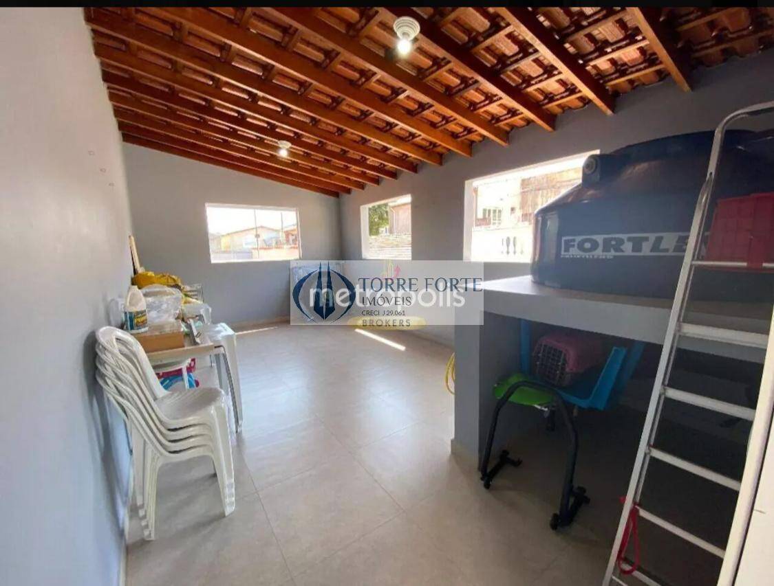 Casa à venda com 3 quartos, 170m² - Foto 16