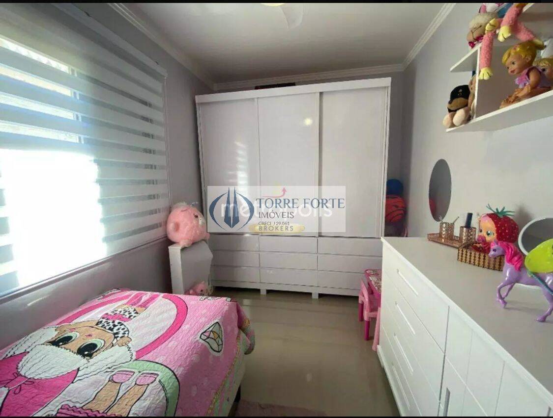 Casa à venda com 3 quartos, 170m² - Foto 22