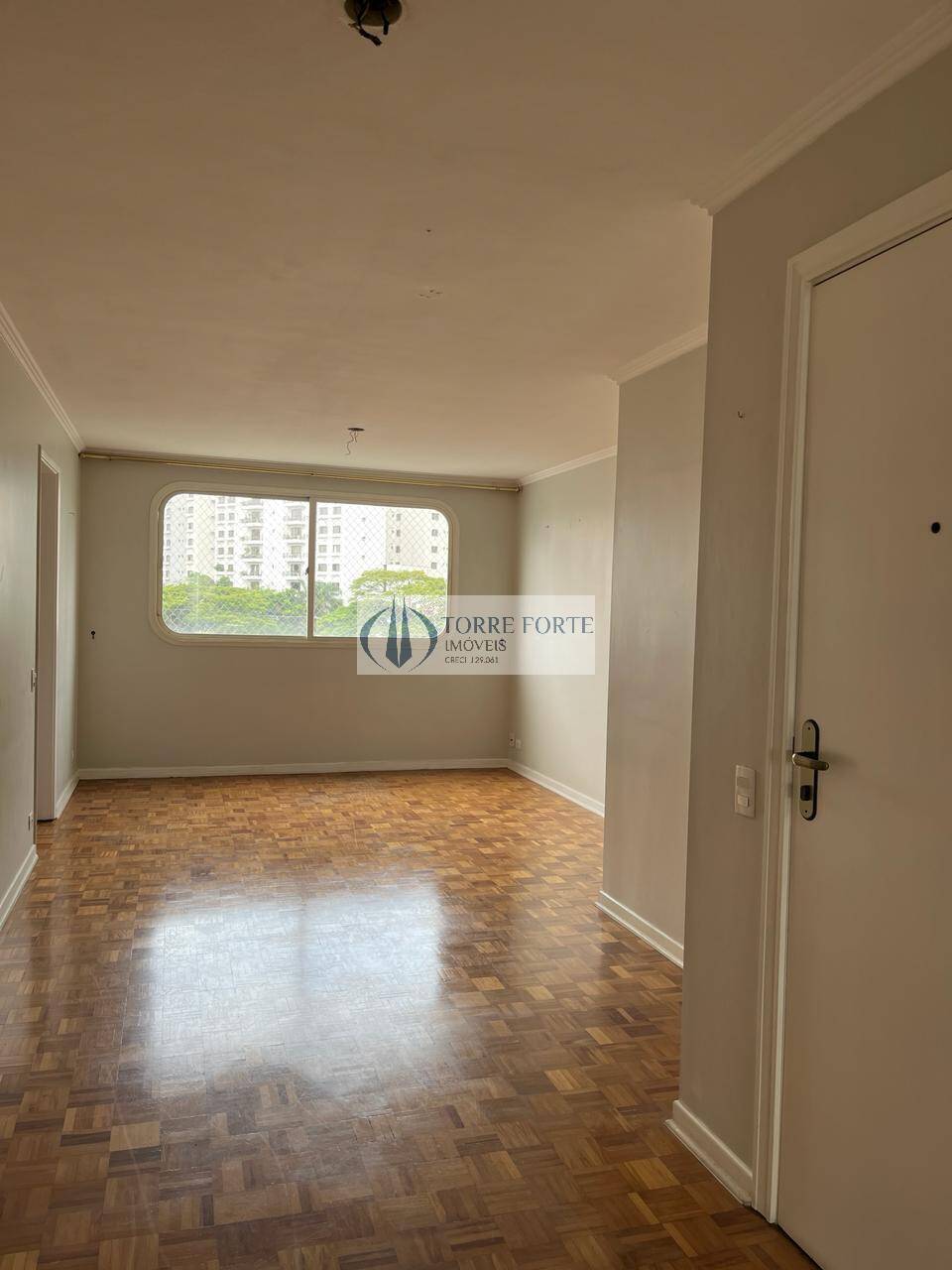 Apartamento à venda com 3 quartos, 82m² - Foto 1