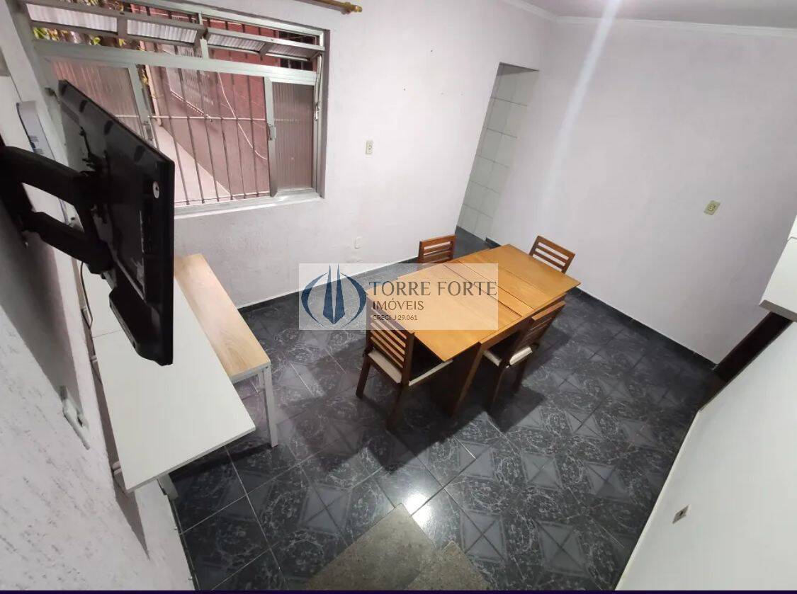 Casa à venda com 3 quartos, 178m² - Foto 5