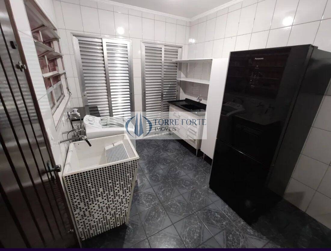 Casa à venda com 3 quartos, 178m² - Foto 15