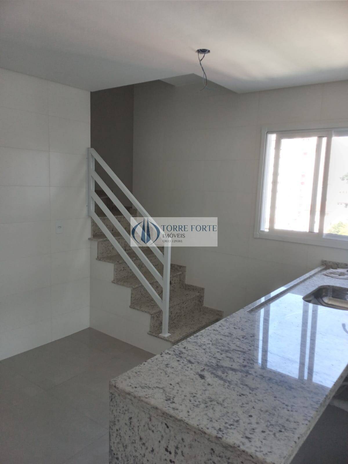 Cobertura à venda com 2 quartos, 105m² - Foto 6