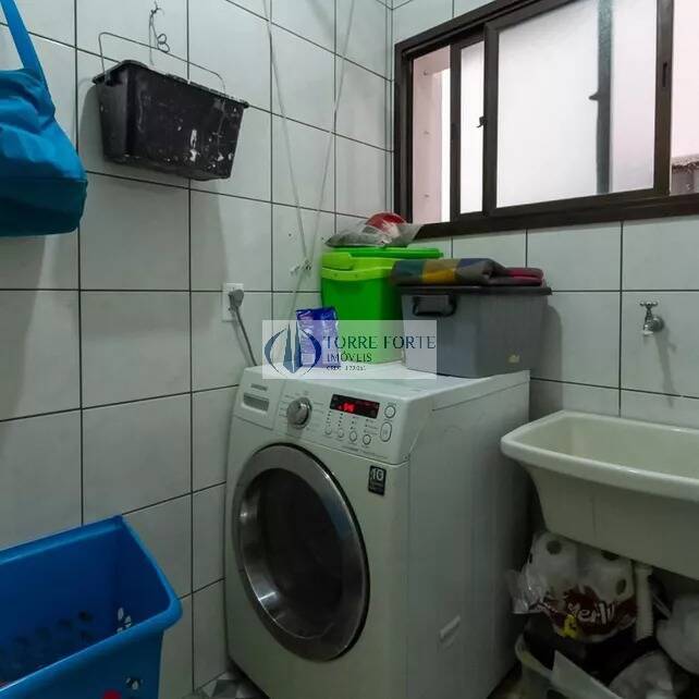 Apartamento à venda com 3 quartos, 65m² - Foto 28