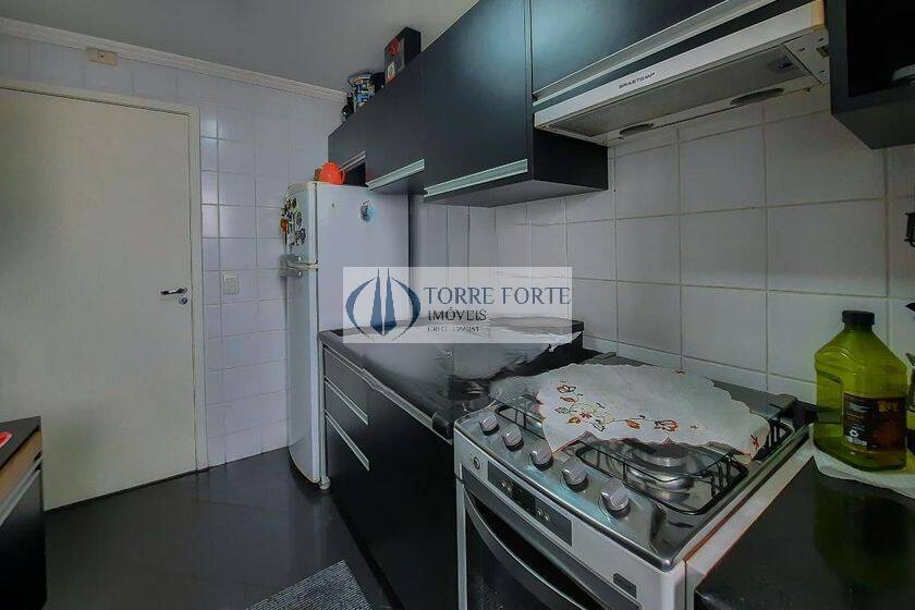 Apartamento à venda com 3 quartos, 80m² - Foto 9