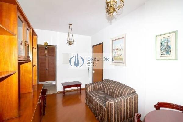 Apartamento à venda com 1 quarto, 47m² - Foto 9