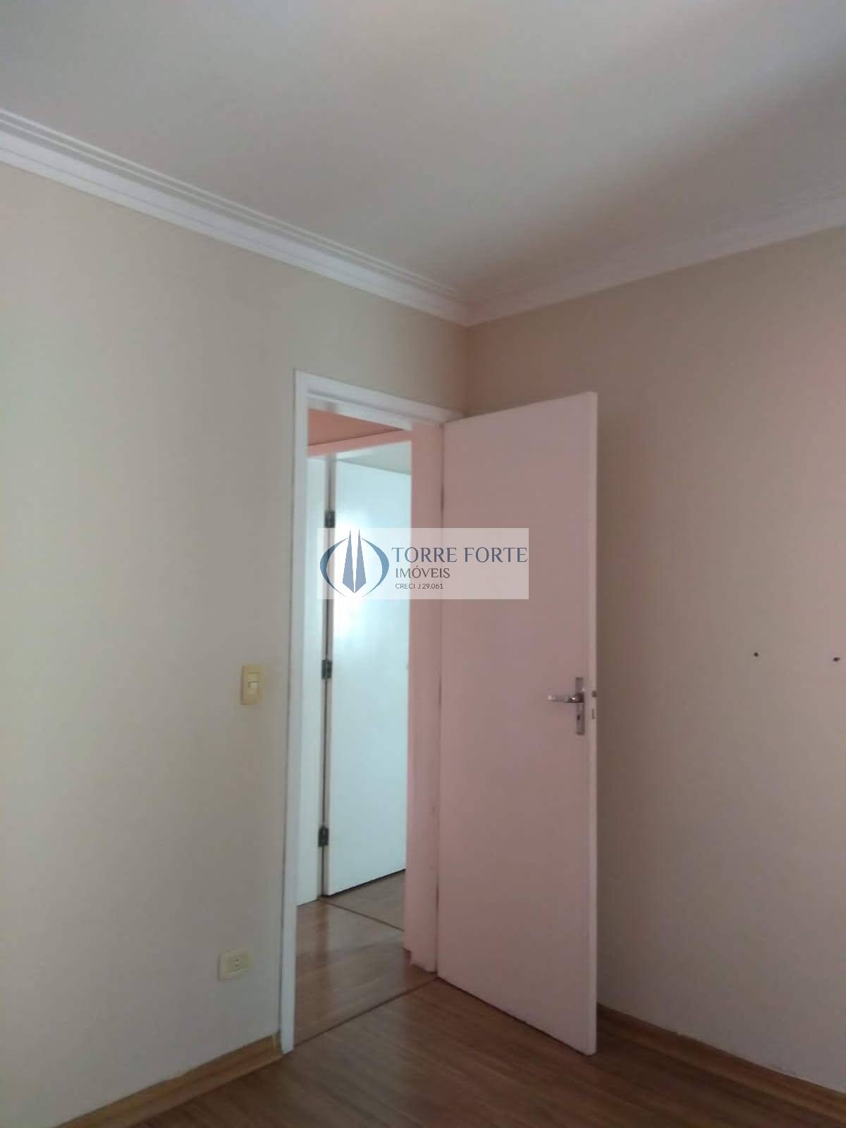 Apartamento à venda com 2 quartos, 50m² - Foto 11