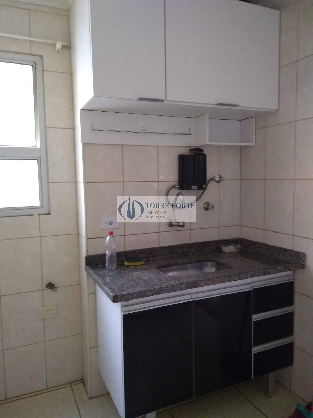 Apartamento à venda com 2 quartos, 50m² - Foto 17