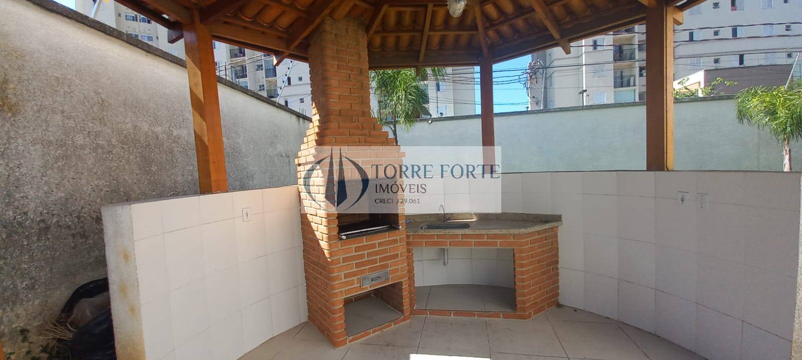 Apartamento à venda com 2 quartos, 50m² - Foto 32