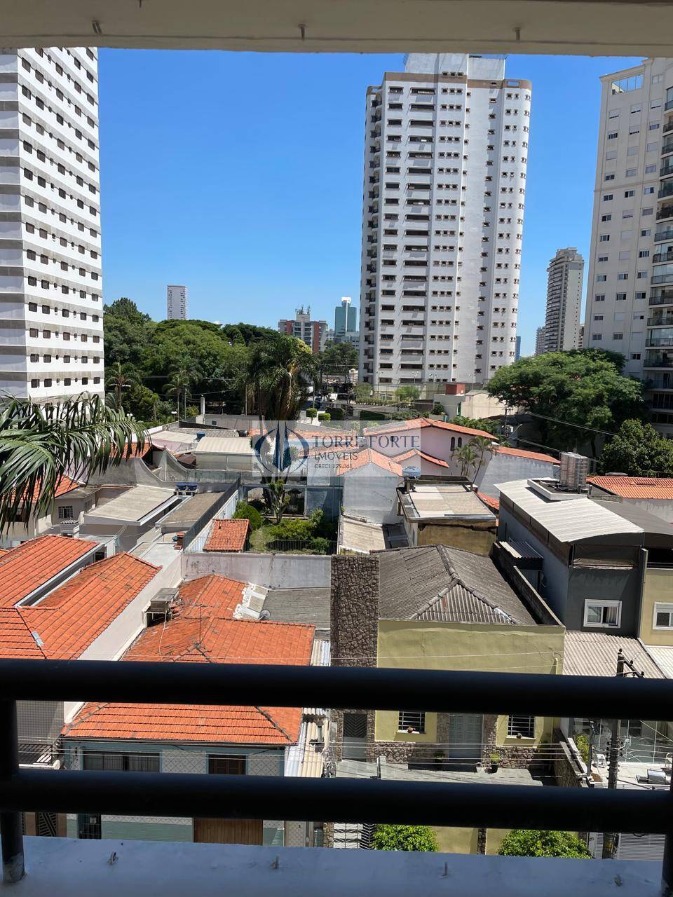 Apartamento à venda com 3 quartos, 92m² - Foto 1