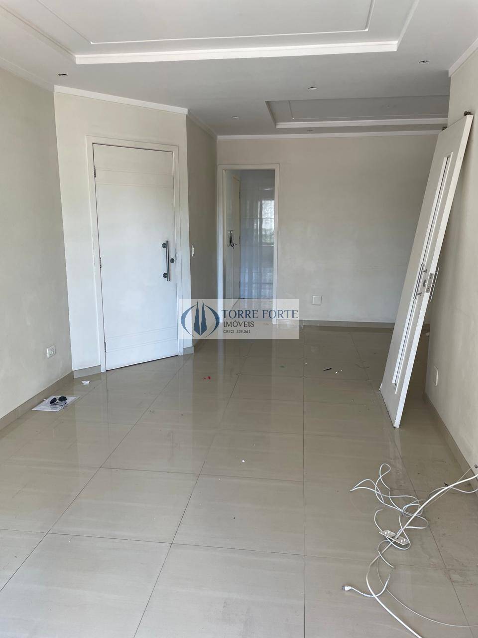 Apartamento à venda com 3 quartos, 92m² - Foto 9