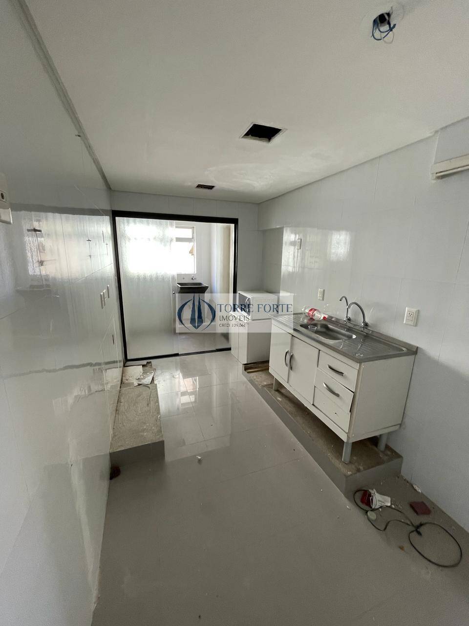 Apartamento à venda com 3 quartos, 92m² - Foto 8