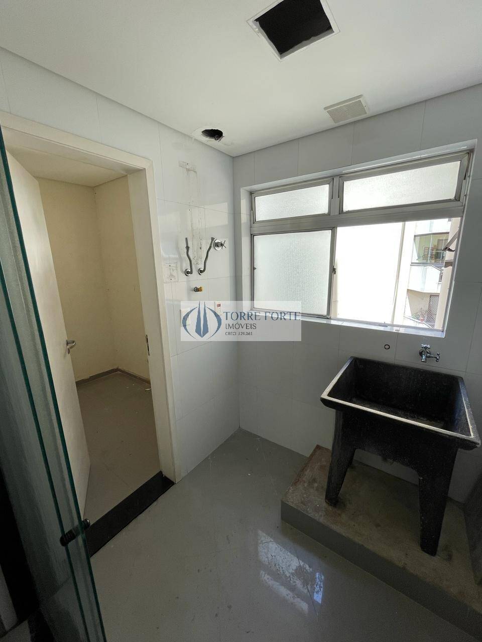 Apartamento à venda com 3 quartos, 92m² - Foto 10