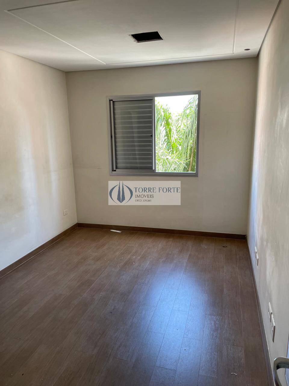 Apartamento à venda com 3 quartos, 92m² - Foto 12