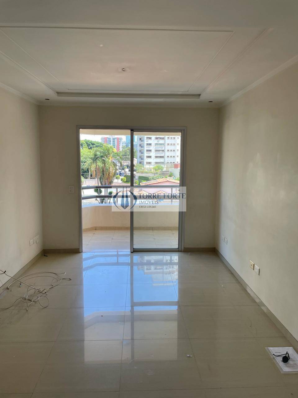 Apartamento à venda com 3 quartos, 92m² - Foto 3