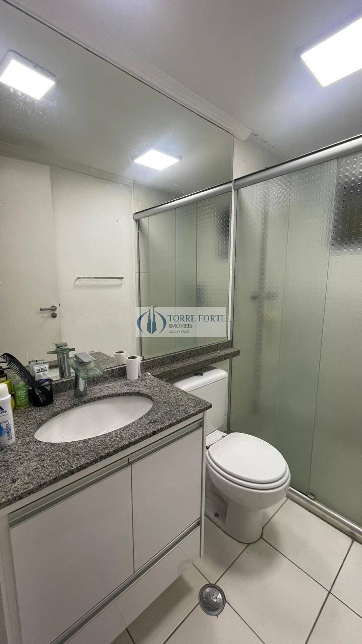 Apartamento à venda com 3 quartos, 61m² - Foto 17