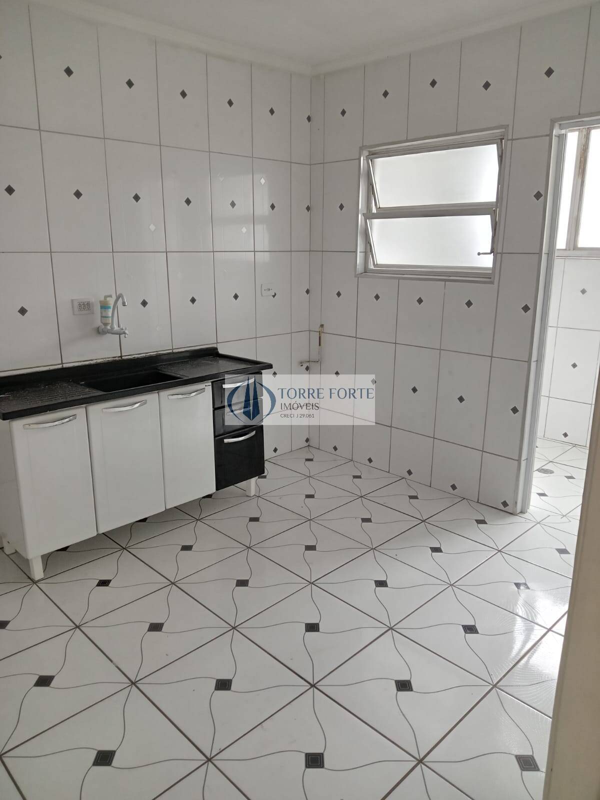 Apartamento à venda e aluguel com 2 quartos, 100m² - Foto 4