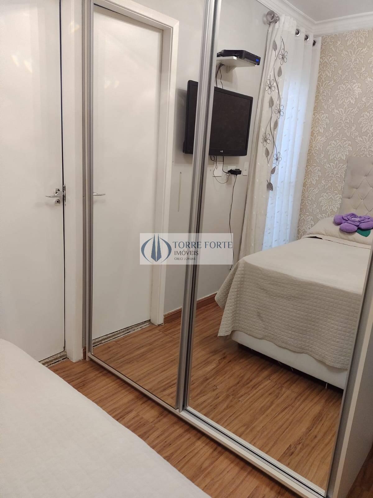 Apartamento à venda com 3 quartos, 75m² - Foto 9