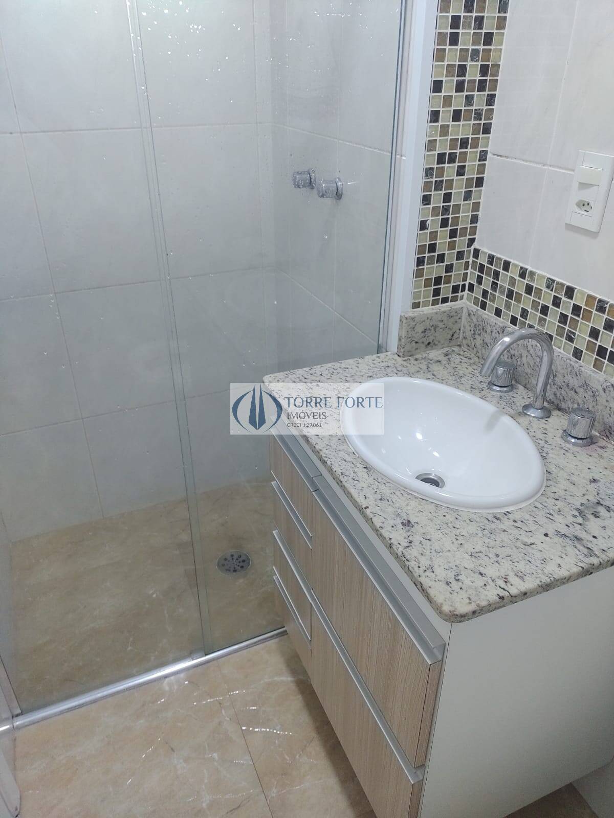 Apartamento à venda com 3 quartos, 75m² - Foto 11