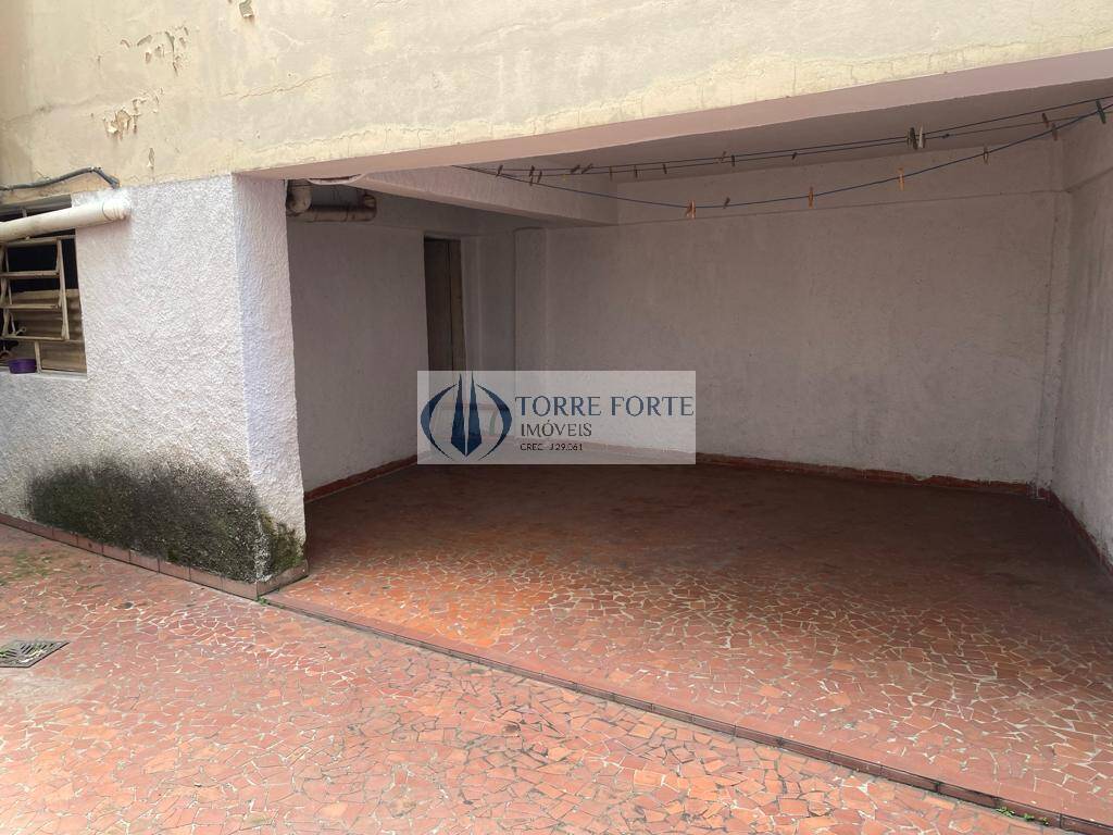 Sobrado à venda com 3 quartos, 240m² - Foto 2