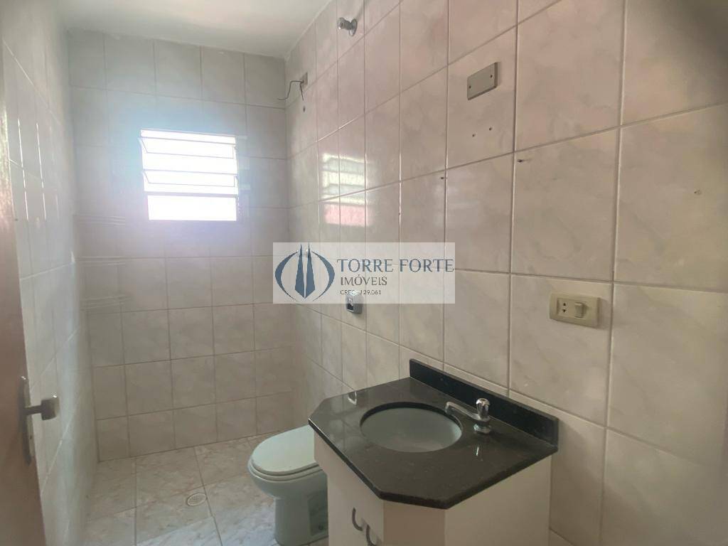 Sobrado à venda com 3 quartos, 240m² - Foto 6