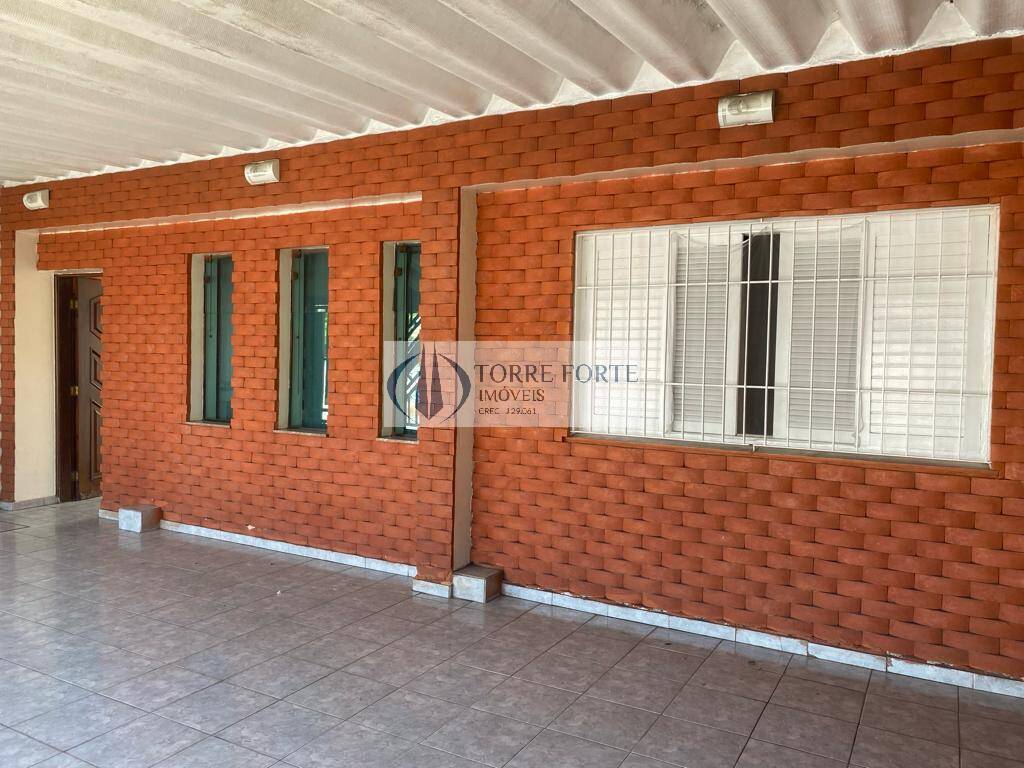 Sobrado à venda com 3 quartos, 240m² - Foto 30