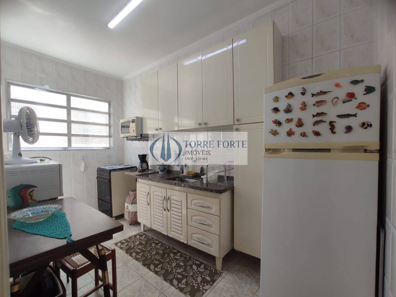 Apartamento à venda com 2 quartos, 57m² - Foto 3