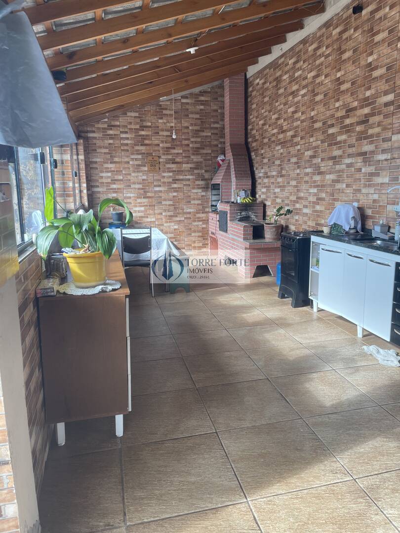 Casa à venda com 3 quartos, 300m² - Foto 36