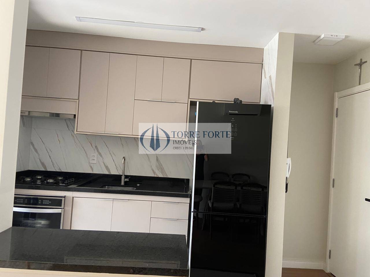 Apartamento à venda com 2 quartos, 60m² - Foto 13