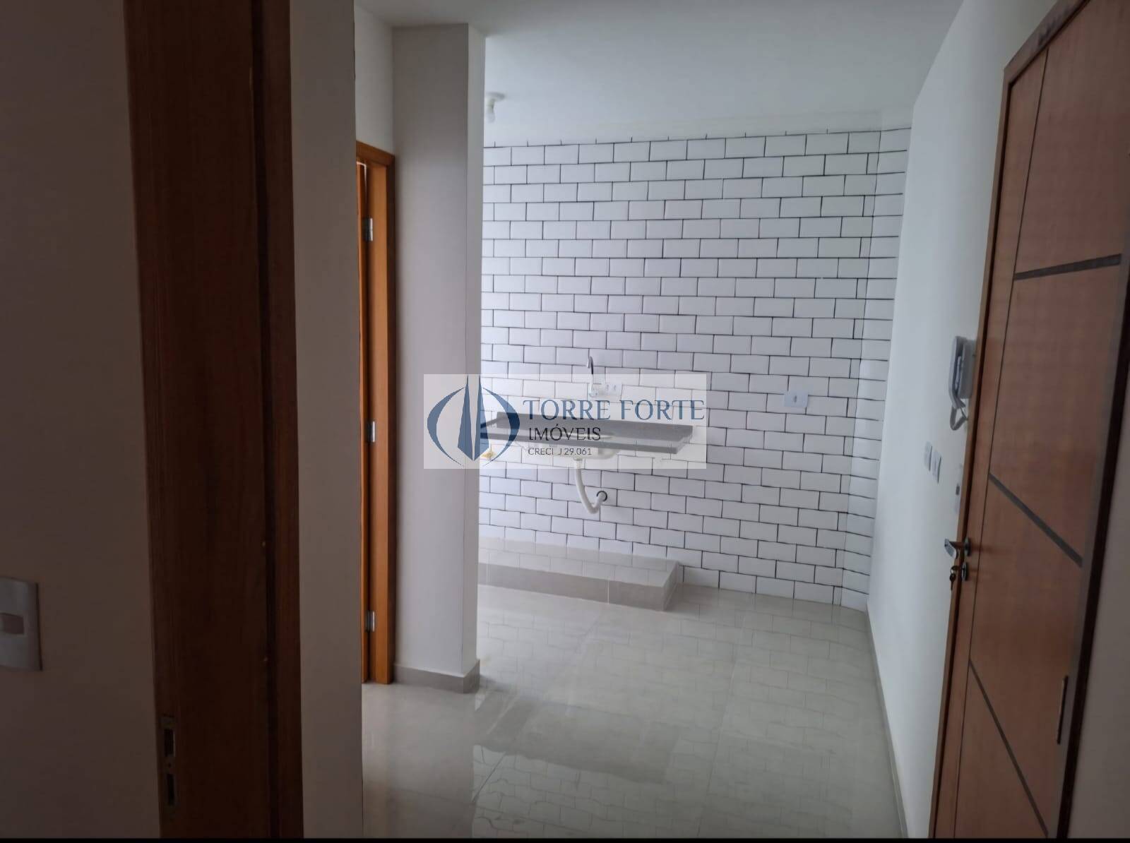 Apartamento à venda com 2 quartos, 28m² - Foto 7