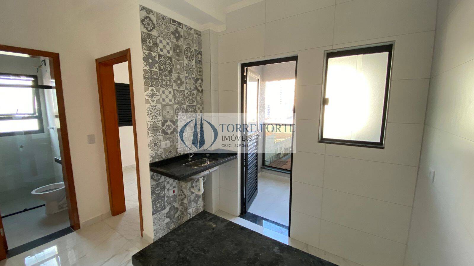 Apartamento à venda com 2 quartos, 38m² - Foto 17