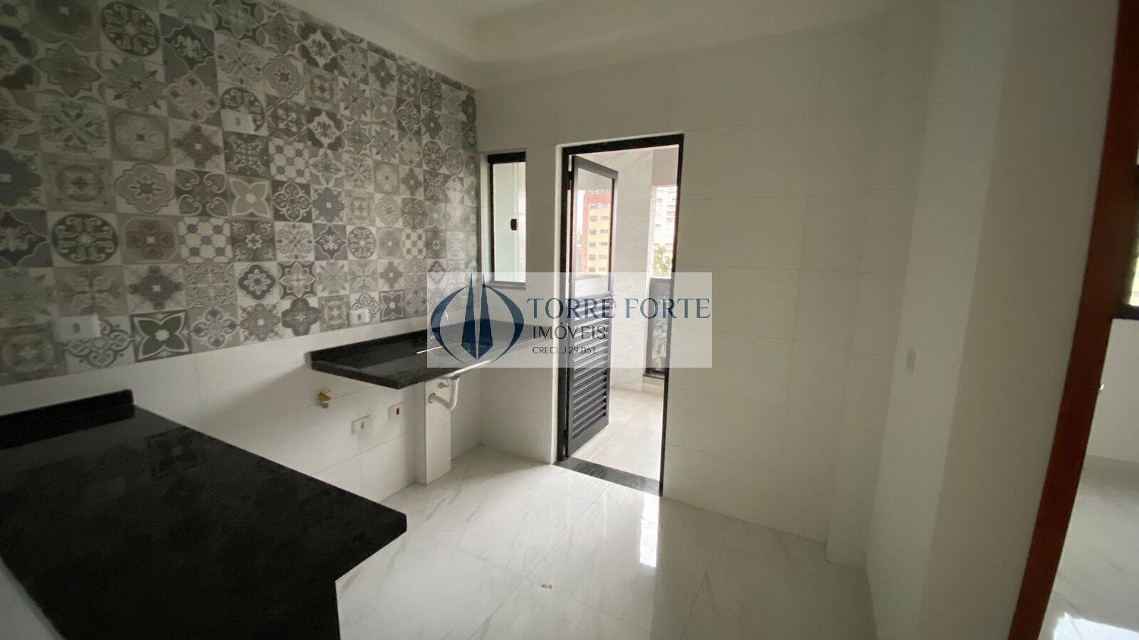 Apartamento à venda com 2 quartos, 38m² - Foto 8