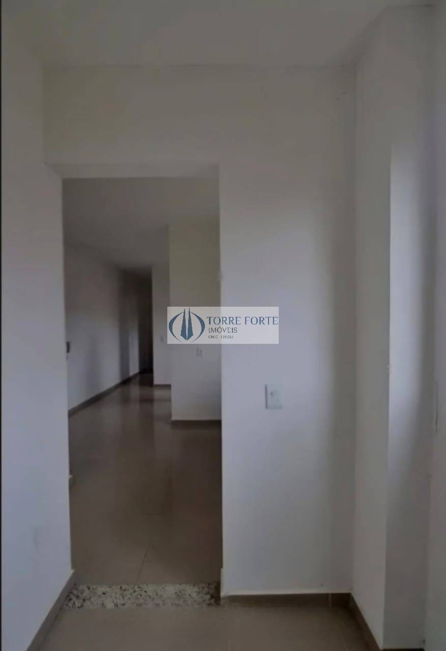 Apartamento à venda com 2 quartos, 50m² - Foto 1