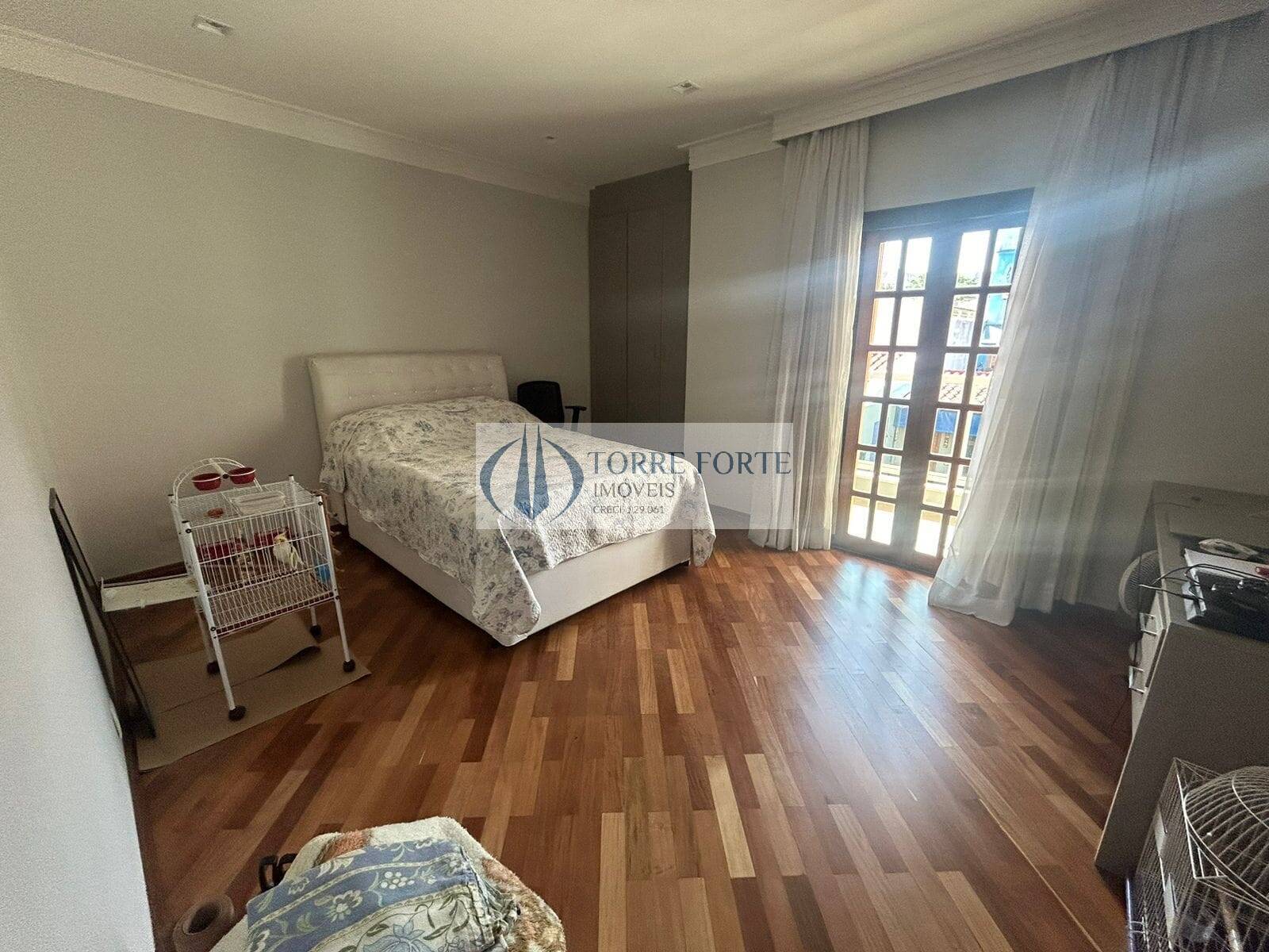 Sobrado à venda com 3 quartos, 200m² - Foto 14