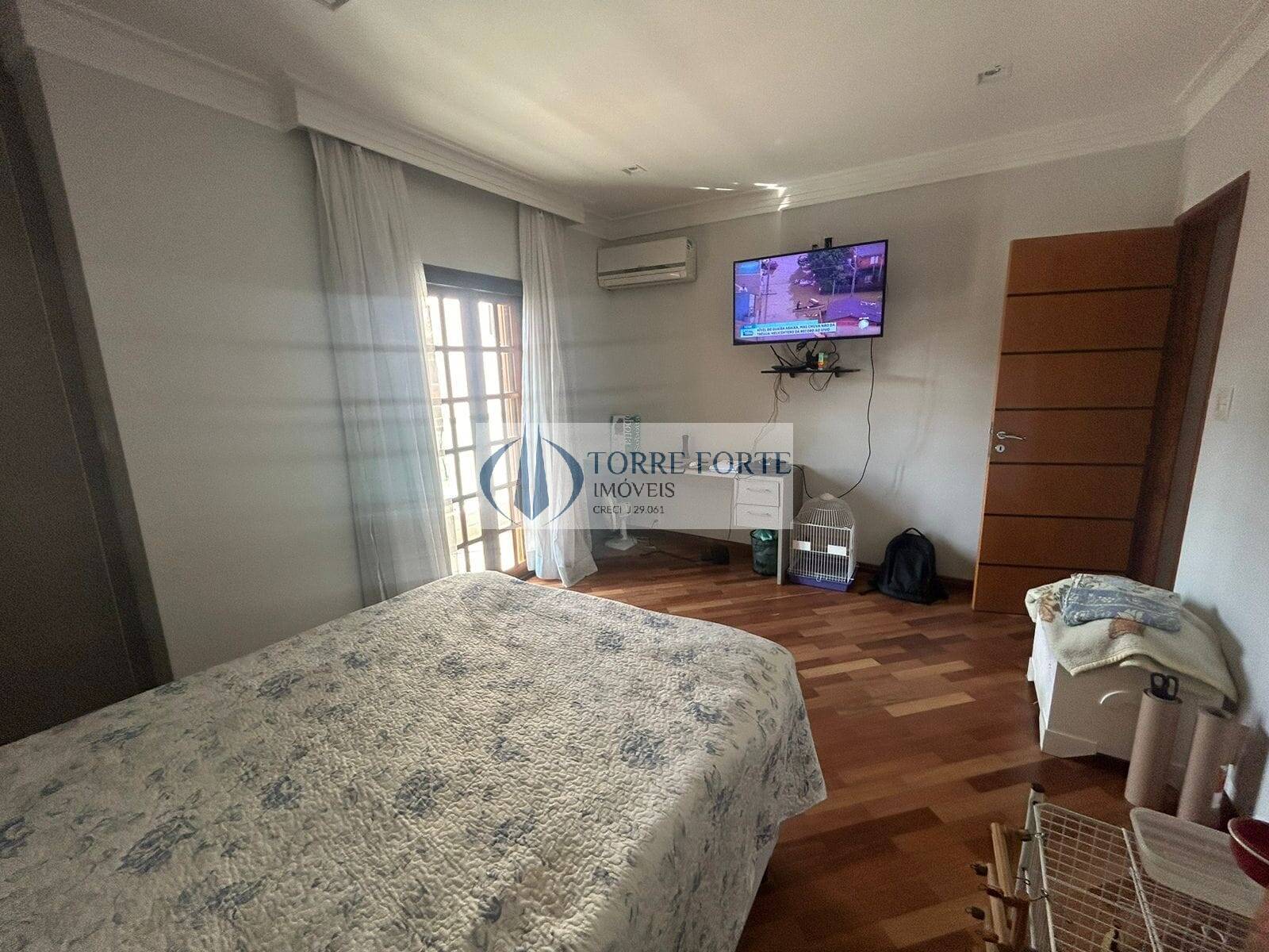 Sobrado à venda com 3 quartos, 200m² - Foto 29