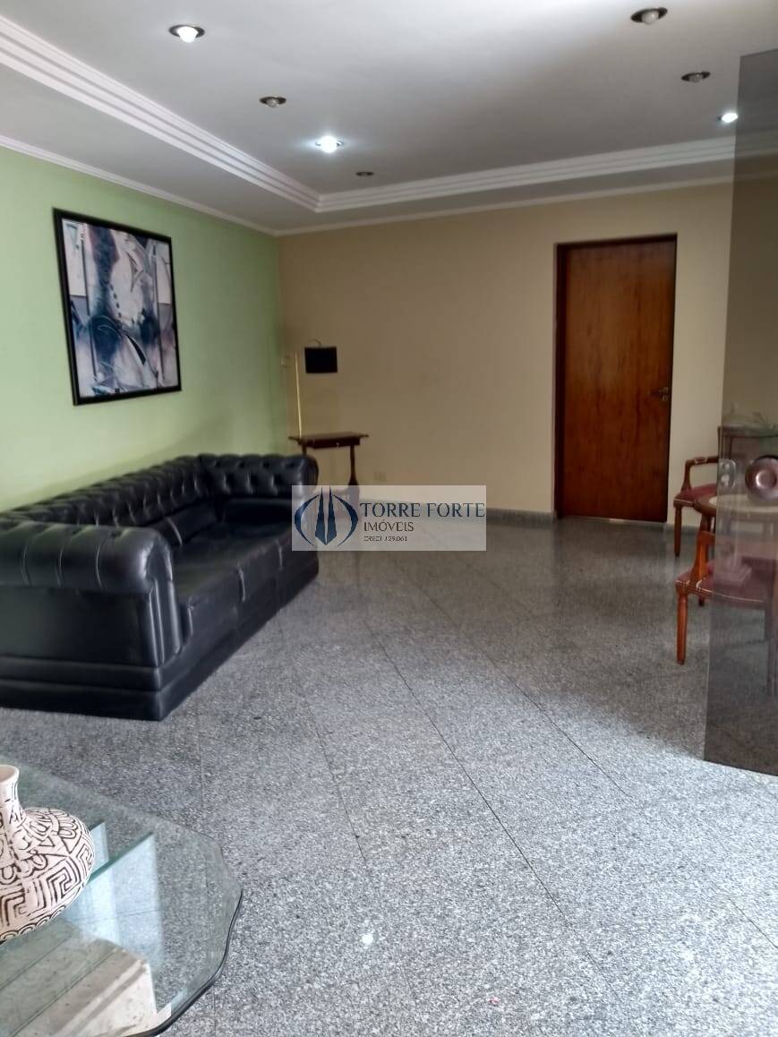 Apartamento à venda com 3 quartos, 140m² - Foto 3