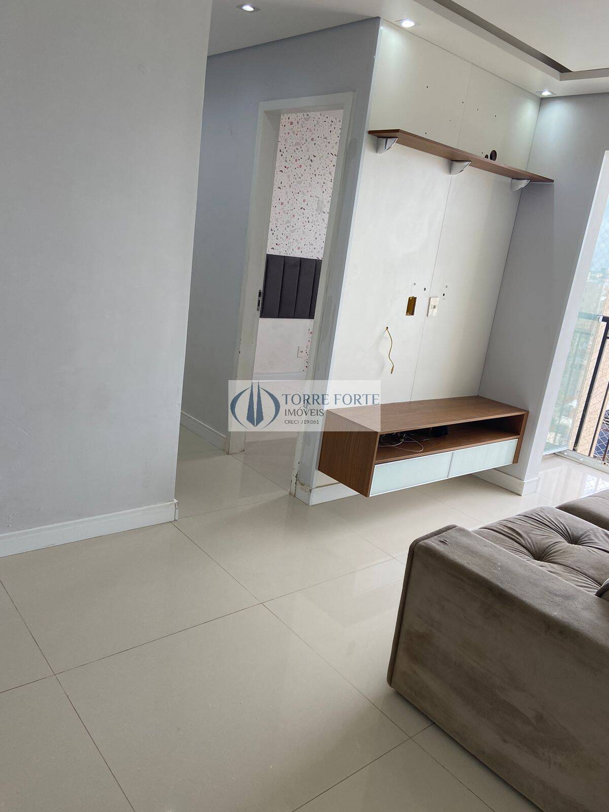 Apartamento à venda com 2 quartos, 45m² - Foto 10