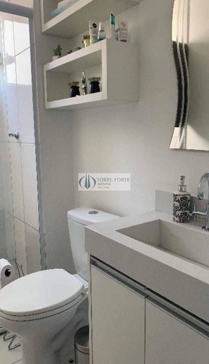 Apartamento à venda com 2 quartos, 44m² - Foto 8