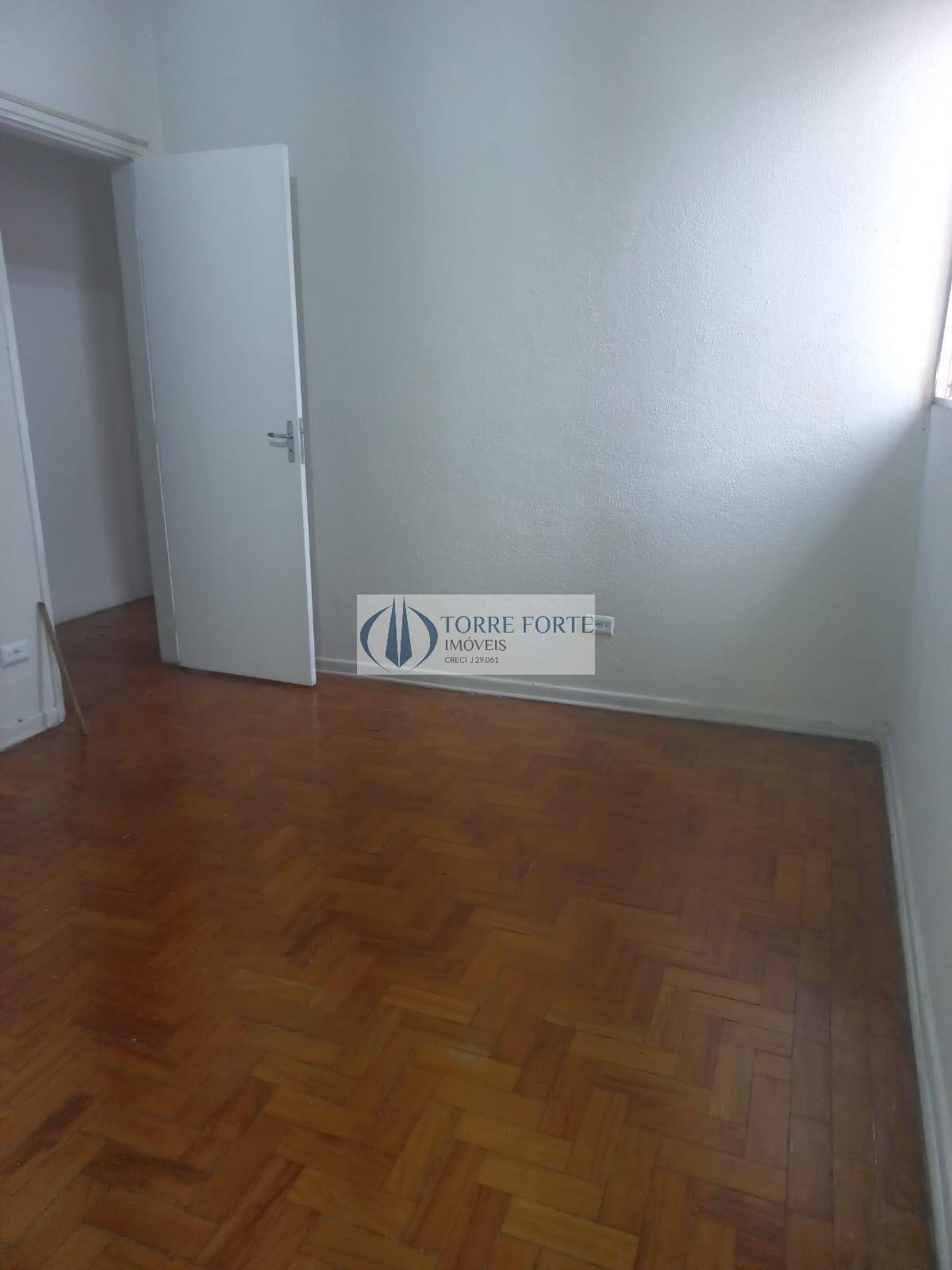 Apartamento à venda com 2 quartos, 81m² - Foto 11