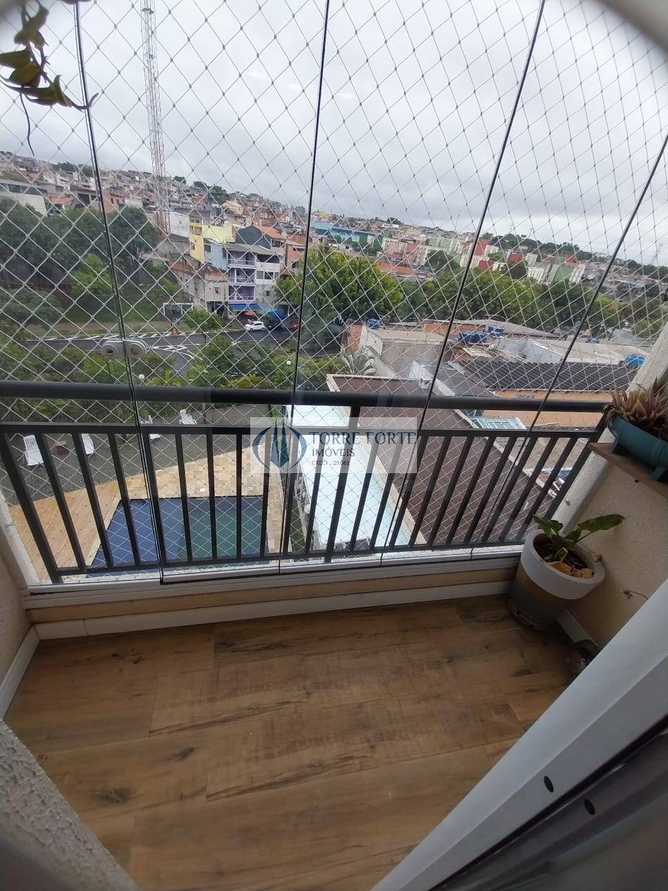 Apartamento à venda com 2 quartos, 45m² - Foto 1