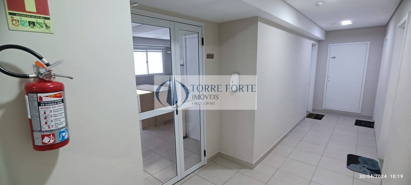 Apartamento à venda com 1 quarto, 28m² - Foto 21