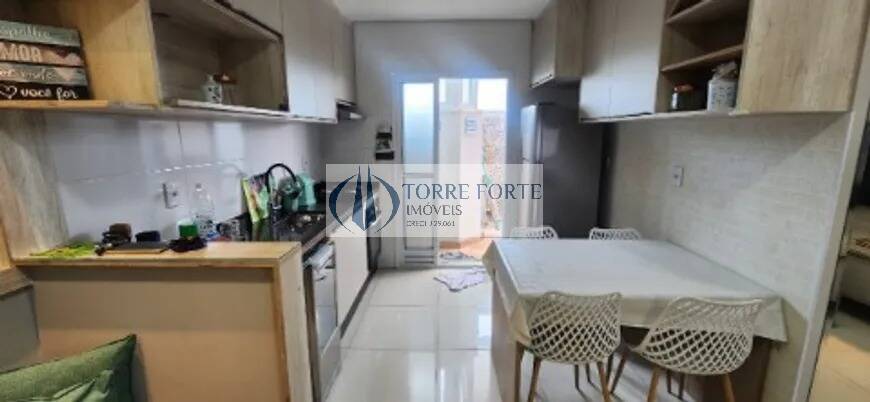 Apartamento à venda com 2 quartos, 60m² - Foto 3