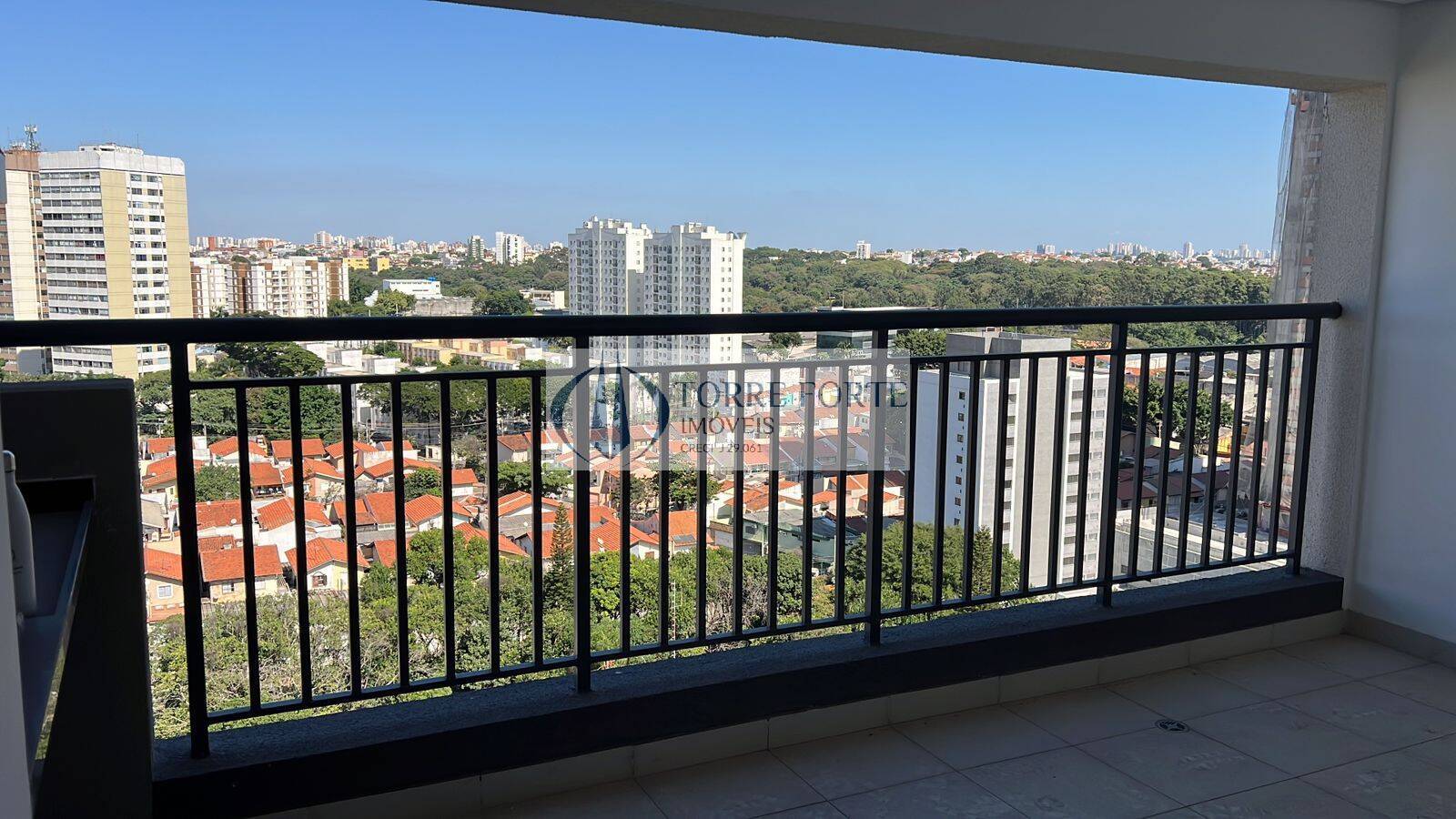 Apartamento à venda com 3 quartos, 89m² - Foto 2