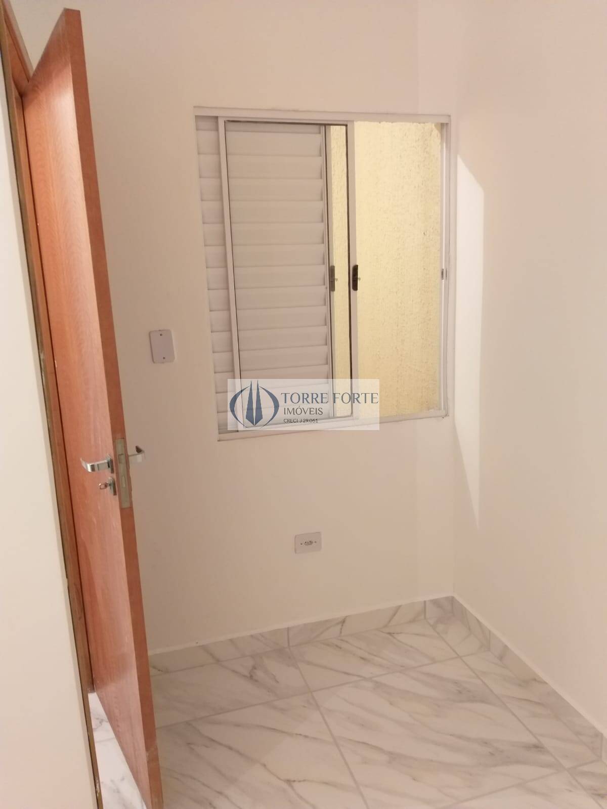 Apartamento à venda com 1 quarto, 33m² - Foto 3