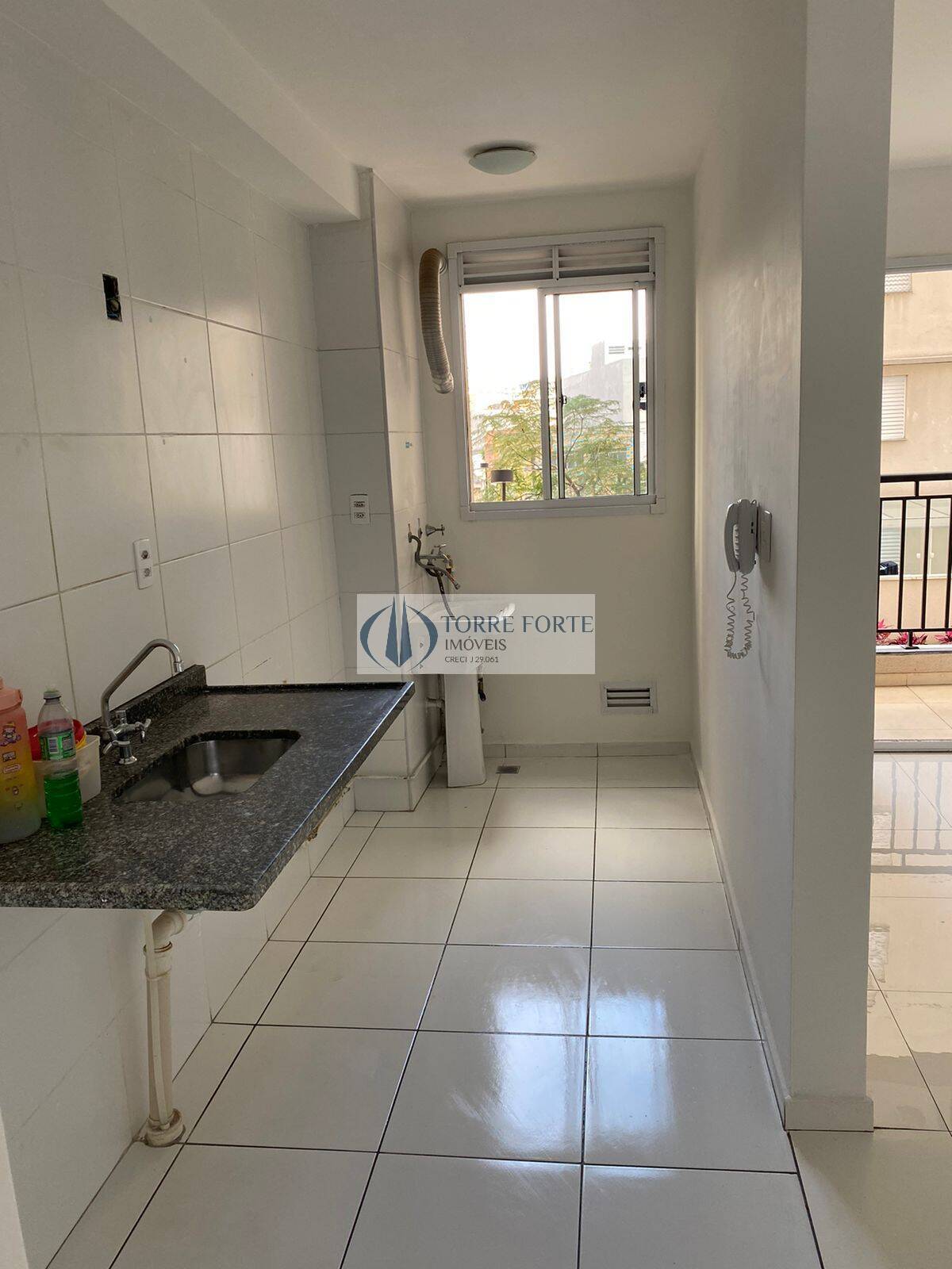 Apartamento à venda com 2 quartos, 55m² - Foto 11